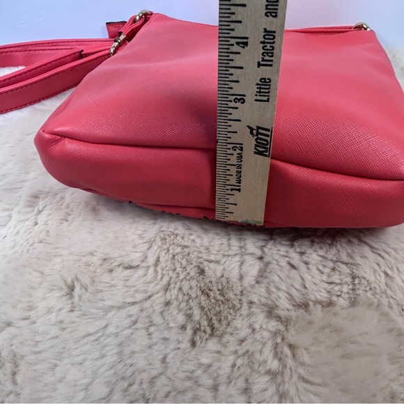 Apt. 9‎ Pink Quilted Crossbody Bag Deep Coral - Picture 3 of 5